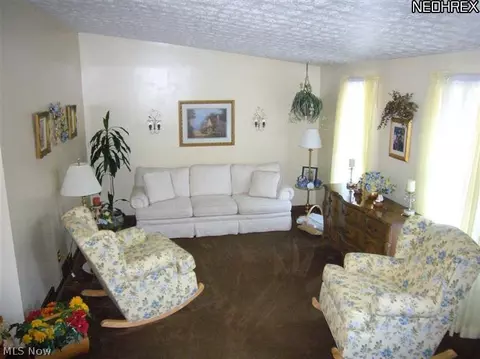12840 Mark Path, Doylestown, OH 44230 photo 2