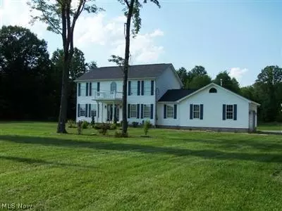 5747 Everett Hull Rd, Fowler, OH 44418 photo 1