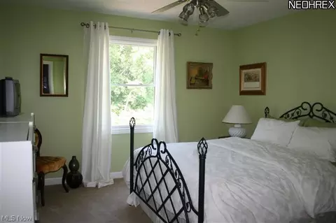 8136 Rainbow Dr, Concord, OH 44077 photo 12