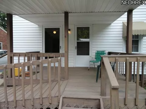 1106 E Maple St, North Canton, OH 44720 photo 14