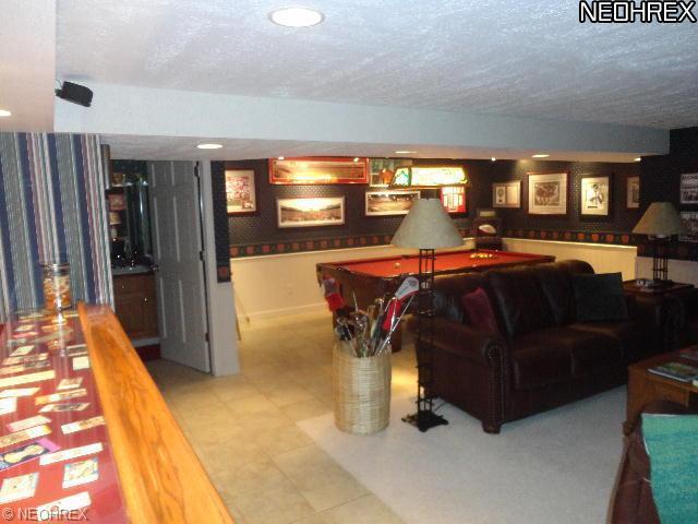 209 Schaar Dr, Dover, OH 44622 photo 15