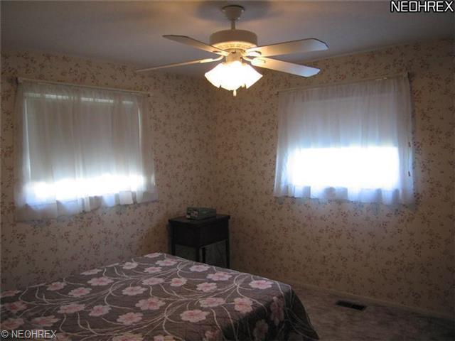 38830 Comanche Trl, Willoughby, OH 44094 photo 5
