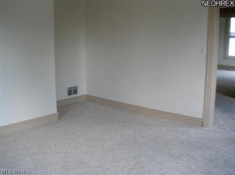 26 E Main St, Canfield, OH 44406 photo 2