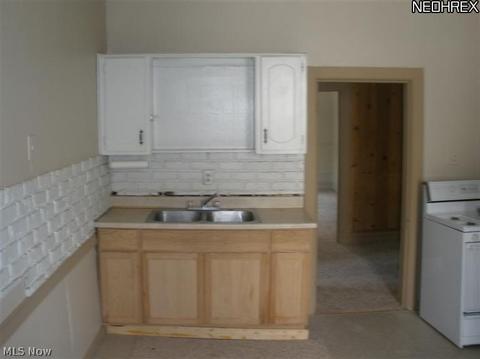 26 E Main St, Canfield, OH 44406 photo 4