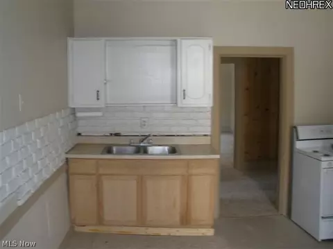 26 E Main St, Canfield, OH 44406 photo 4