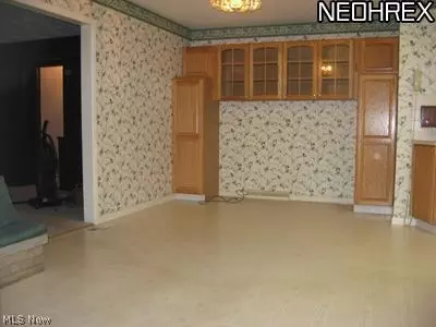 144 Devorah Dr, Aurora, OH 44202 photo 7