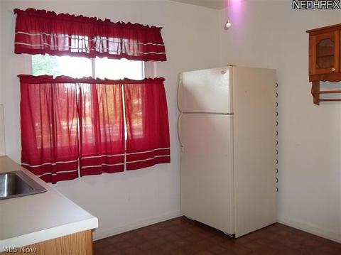 6418 Ridge Rd, Parma, OH 44129 photo 9