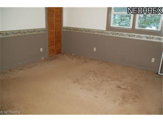 5607 Ketcham Ave, Ashtabula, OH 44004 photo 6