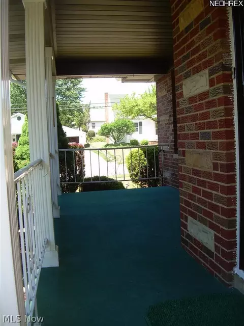 1905 Thane Ave, Akron, OH 44301 photo 19