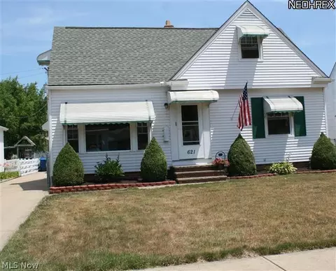 621 Dickerson Rd, Willowick, OH 44095 photo 1