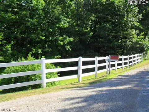 7305 Deitrick Hill Rd, Philo, OH 43771 photo 3