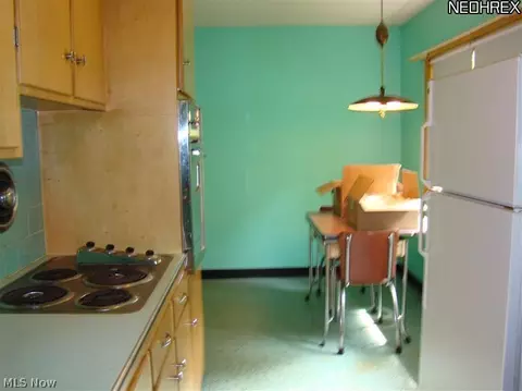 9580 Venus Dr, Chardon, OH 44024 photo 9