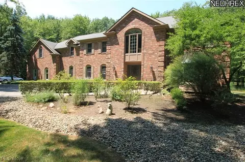 7220 Rollingbrook Trl, Solon, OH 44139 photo 1