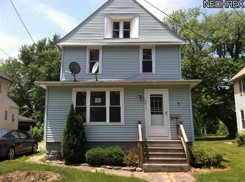 5613 Adams Ave, Ashtabula, OH 44004 photo 1
