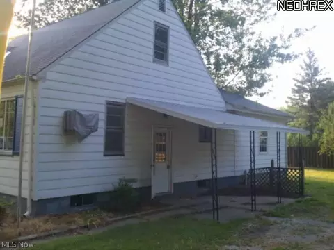 2211 E 44th, Ashtabula, OH 44004 photo 2