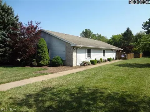 937 Hidden Valley Dr, Huron, OH 44839 photo 18