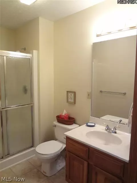 937 Hidden Valley Dr, Huron, OH 44839 photo 9