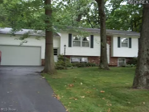 4401 Diane Dr, Ashtabula, OH 44004 photo 1
