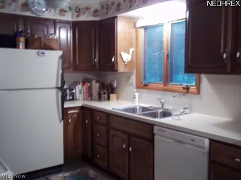 4401 Diane Dr, Ashtabula, OH 44004 photo 4