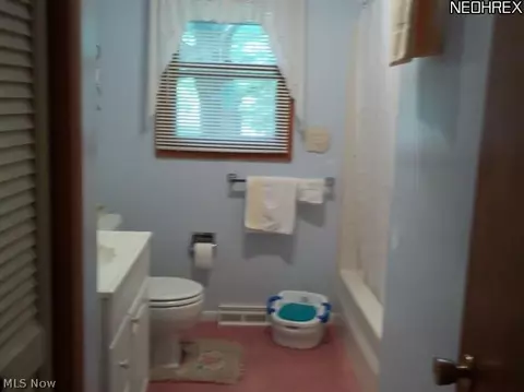 4401 Diane Dr, Ashtabula, OH 44004 photo 9