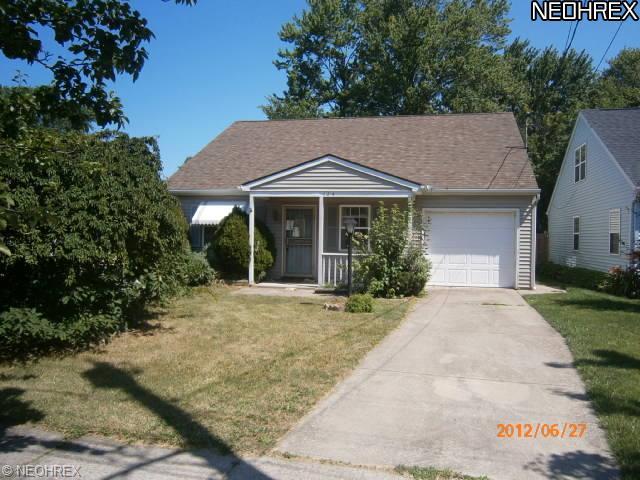 124 Brace Ave, Elyria, OH 44035 photo 1