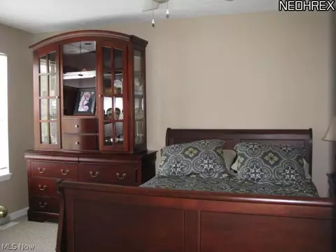 105 Cedar Gln, Chardon, OH 44024 photo 16