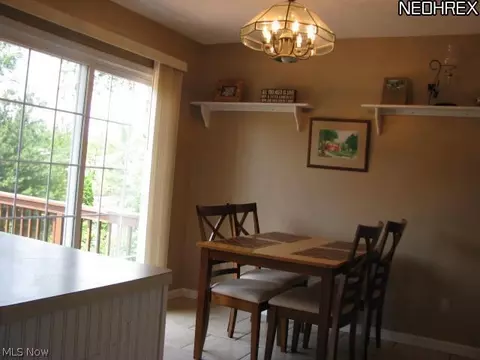 105 Cedar Gln, Chardon, OH 44024 photo 10