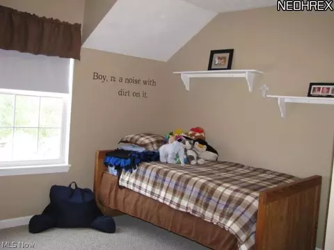 105 Cedar Gln, Chardon, OH 44024 photo 14