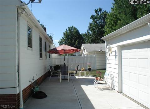 910 E 245 St, Euclid, OH 44123 photo 16