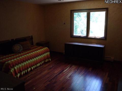 7647 Silver Beech Ln, Mentor, OH 44060 photo 4