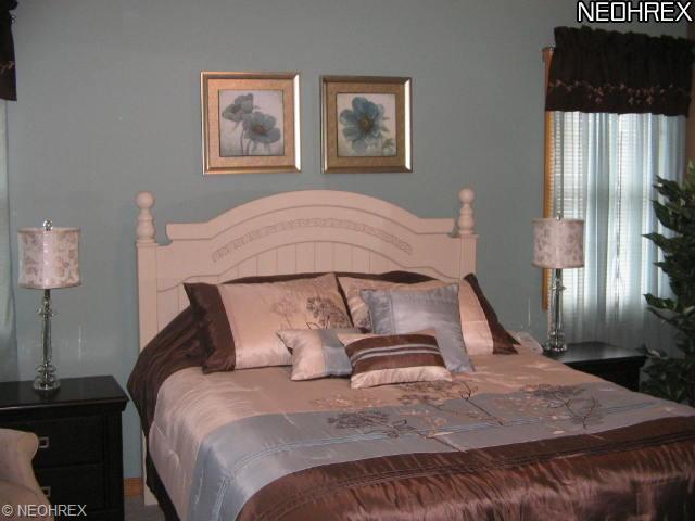 7846 Walnut St, Youngstown, OH 44512 photo 8