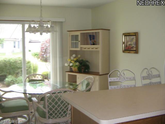 7846 Walnut St, Youngstown, OH 44512 photo 3