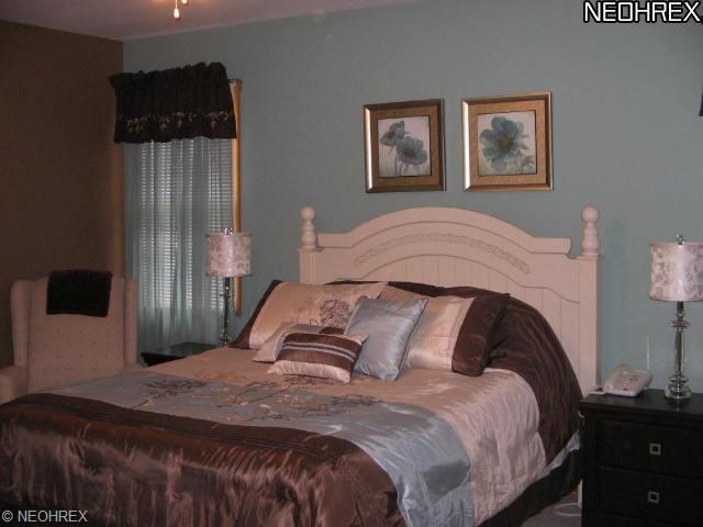 7846 Walnut St, Youngstown, OH 44512 photo 6