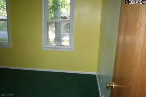 824 Kickapoo Ave, Akron, OH 44305 photo 7