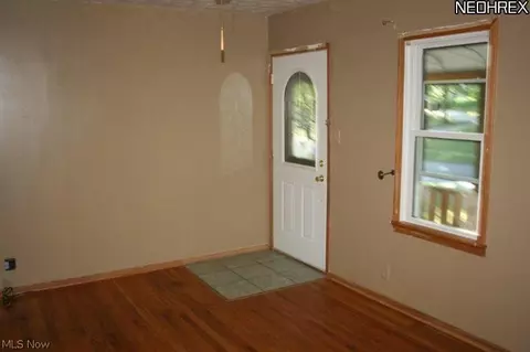 824 Kickapoo Ave, Akron, OH 44305 photo 4