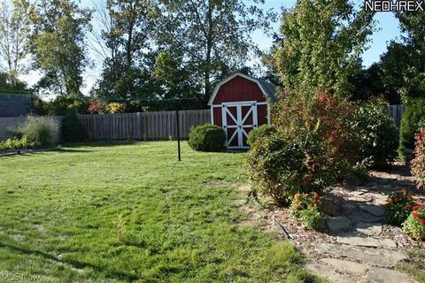 148 Hemlock Dr, Elyria, OH 44035 photo 17