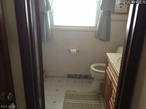 1325 Difford Dr, Niles, OH 44446 photo 7
