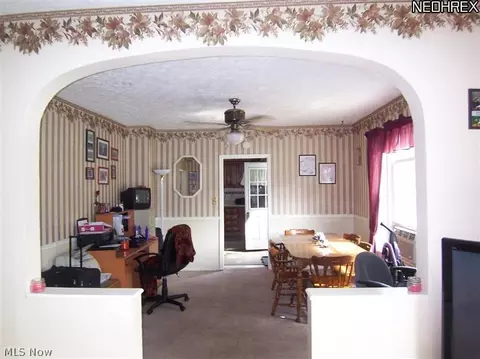 1721 W 13th St, Ashtabula, OH 44004 photo 4