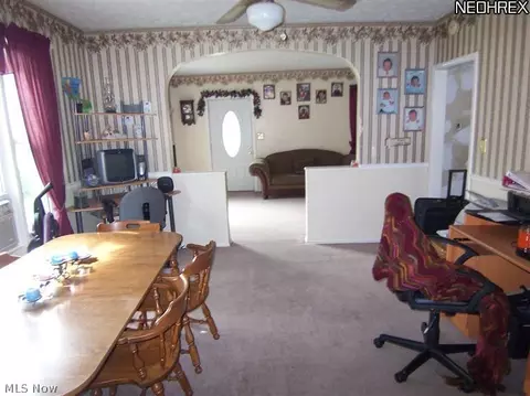 1721 W 13th St, Ashtabula, OH 44004 photo 3