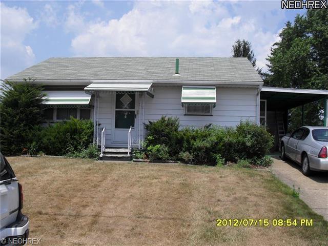 211 Donald Pl SW, Canton, OH 44706 photo 1