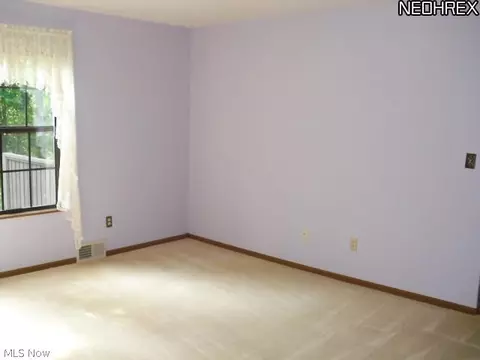 1253 Red Tail Hawk Ct #1, Boardman, OH 44512 photo 7