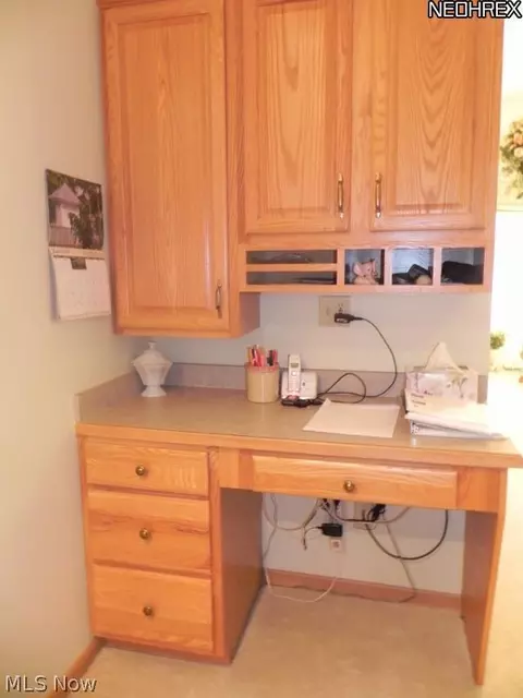 2455 Wright State Dr SE, Massillon, OH 44646 photo 8