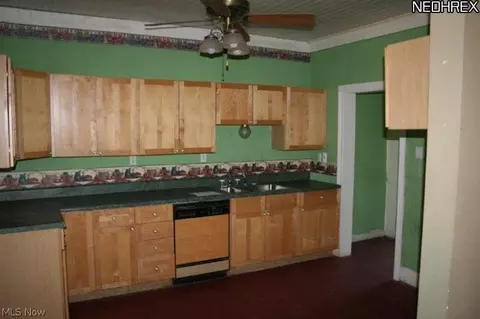 203 E Main St, Norwalk, OH 44857 photo 6