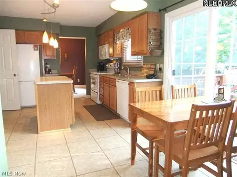 1920 George Dr, Brunswick, OH 44212 photo 2