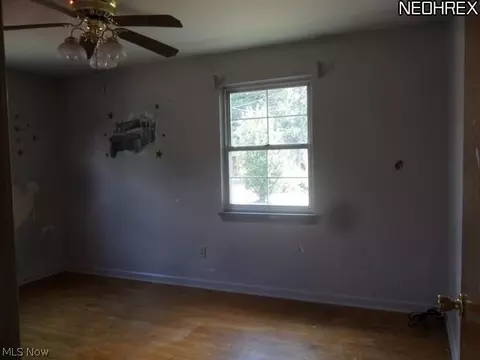 312 E 15th St, Dover, OH 44622 photo 8