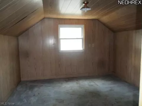 312 E 15th St, Dover, OH 44622 photo 10