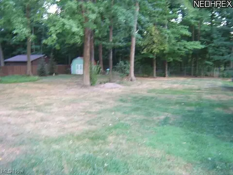9124 Gregory Ct, Mentor, OH 44060 photo 3