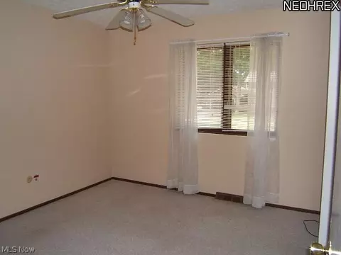 9124 Gregory Ct, Mentor, OH 44060 photo 13