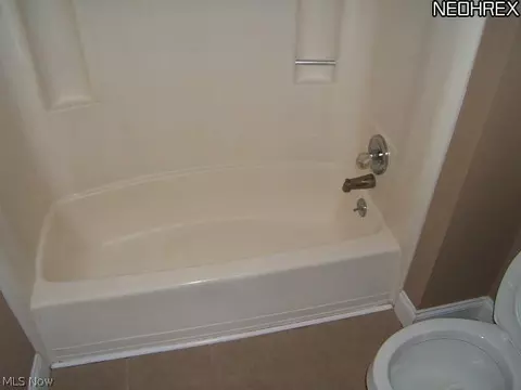 9124 Gregory Ct, Mentor, OH 44060 photo 11