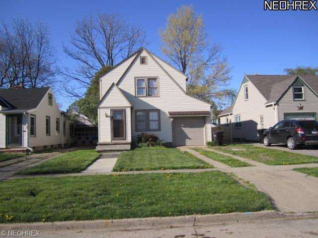 439 11th St, Elyria, OH 44035 photo 1